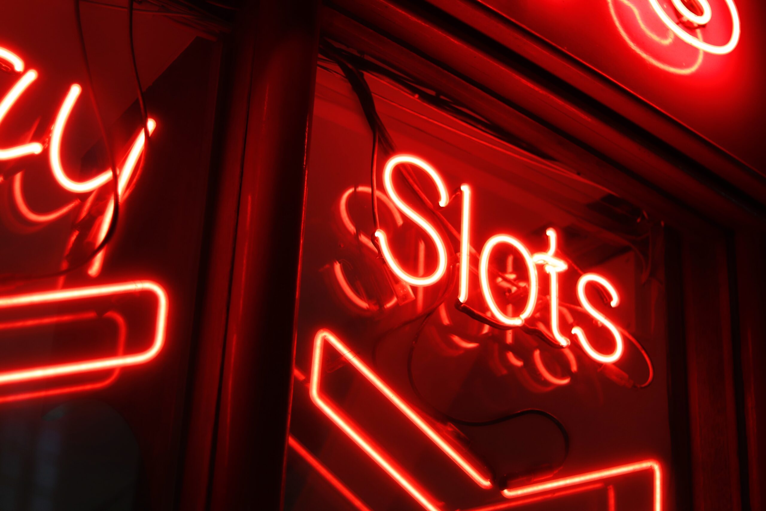 Understanding the Mechanics of Online Slot Games